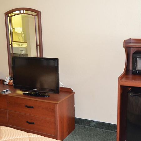 Rodeway Inn Chattanooga Bagian luar foto
