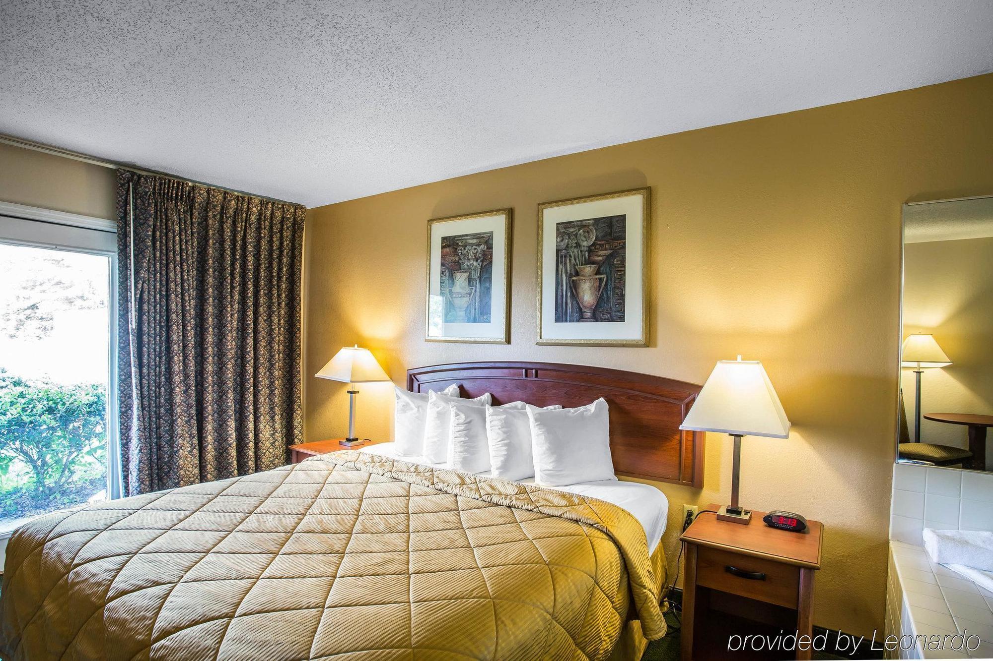 Rodeway Inn Chattanooga Bagian luar foto