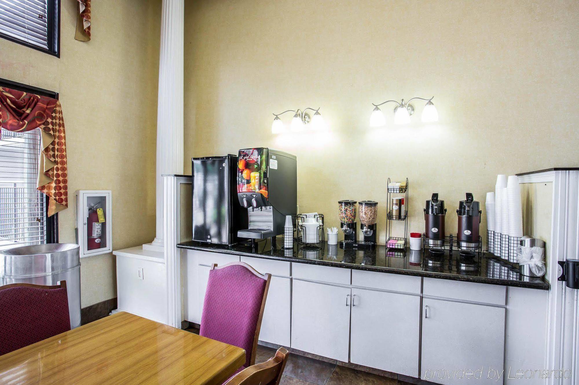 Rodeway Inn Chattanooga Bagian luar foto